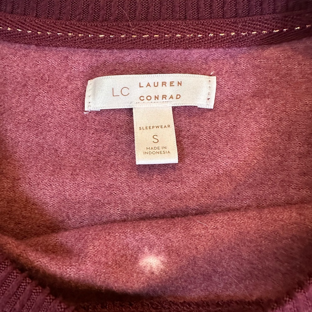 Lauren Conrad Feline Fine Cat Sweatshirt Womens S Burgundy Cozy Lounge Chic - Picture 4 of 6